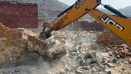 पीले पंजे के शिकंजे में दो अवैध कॉलोनियां