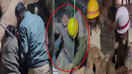 Building construction blunder  ಮತ್ತೊಂದು ಅವಘಡ : ಇಬ್ಬರು ಕಾರ್ಮಿಕರು ಬಚಾವ್ *Karnataka | OneIndia Kannada