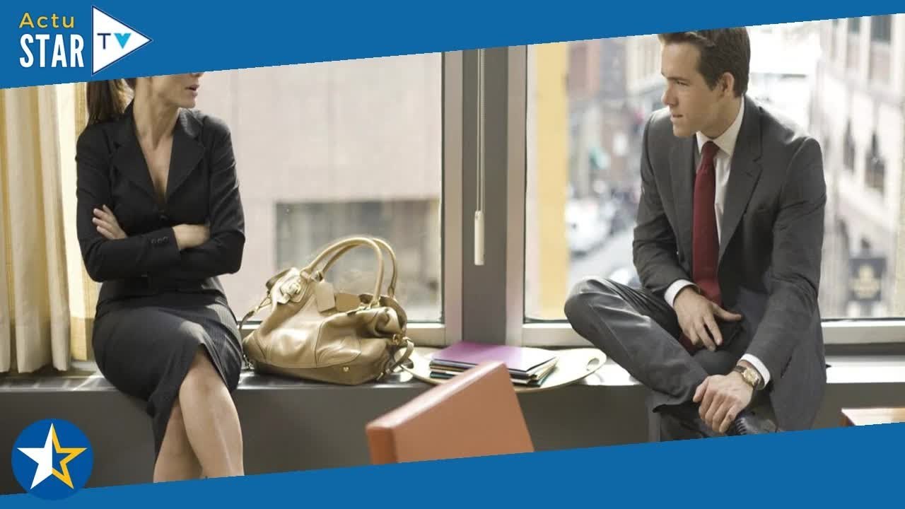 "Ne regarde pas, ne regarde pas !" : les coulisses cocasses de la scène de nu de Ryan Reynolds et Sa