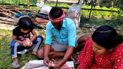 নদী থেকে ধরে আনা সেই লাঠি ভোলা মাছ কেটে রান্না করে খেলাম  Cooking @Tradifoodsundarban