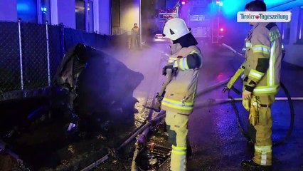 Müllcontainer in Schwazer Mehrparteienhaus stand in Vollbrand