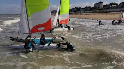 Belles fêtes de fin d'année à tous ! / Fédération Française de Voile 2022 - FFVoile