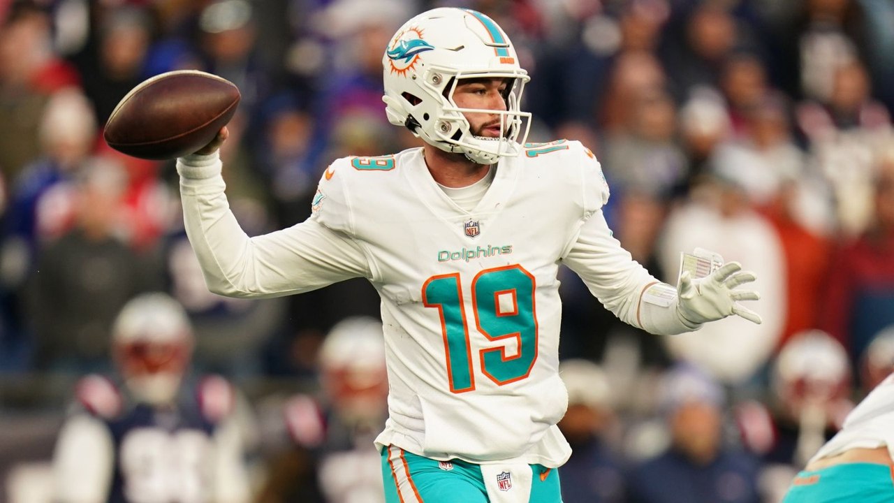 Skylar Thompson To Start At QB For Dolphins On Sunday Vs. Bills