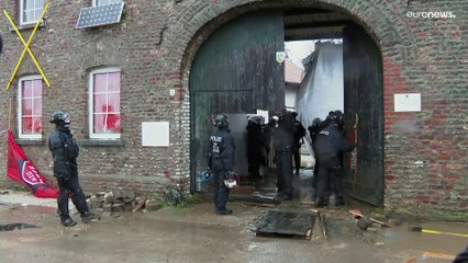 Polícia alemã retira ativistas de Luetzerath