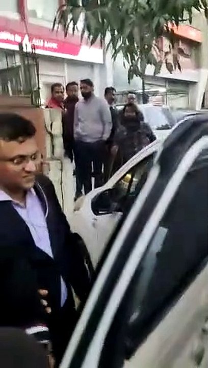 भष्ट्राचार मामले में सीबीआई ने पूर्व वित्त सचिव के दिल्ली और जयपुर परिसरों पर मारे छापे