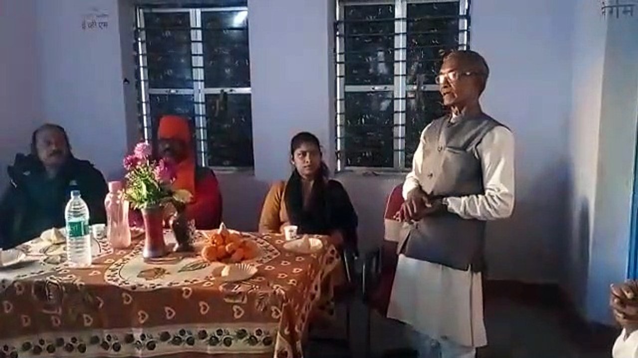 समिति ने नव निर्वाचित सरपंच का किया सम्मान