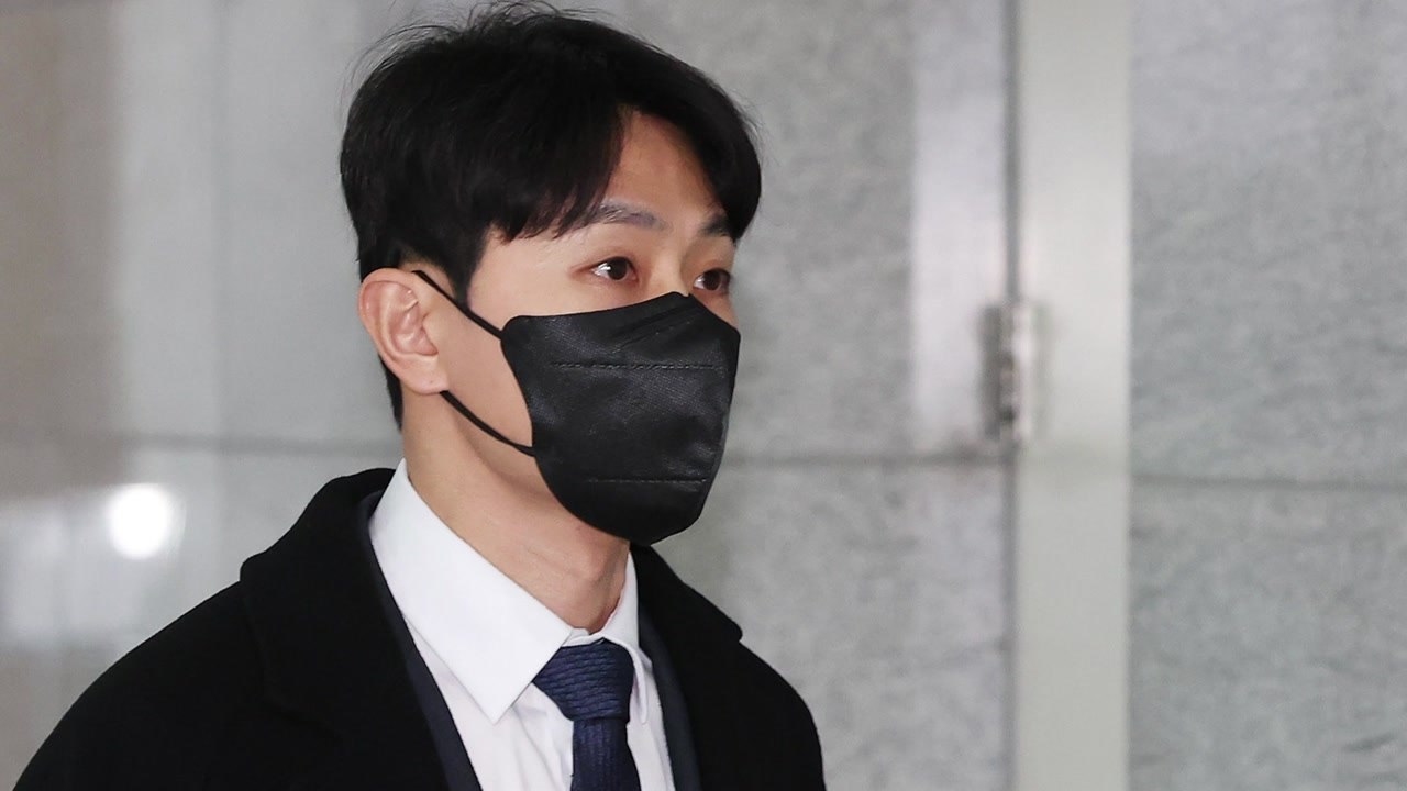 빅토르 안, 성남시청 코치 면접..."드릴 말씀 없다" / YTN