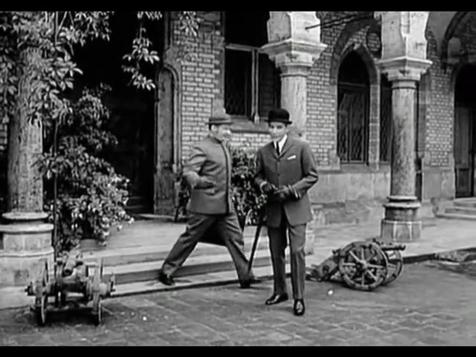 Graf Yoster gibt sich die Ehre  S01E08  - Cosmos Oil 128 bezahlt