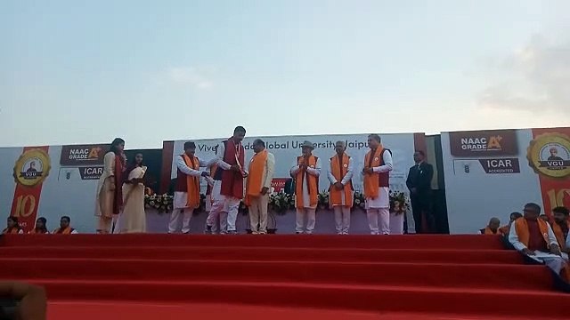 विवेकानंद का नाम जगाता है आत्मविश्वास-ओम बिरला