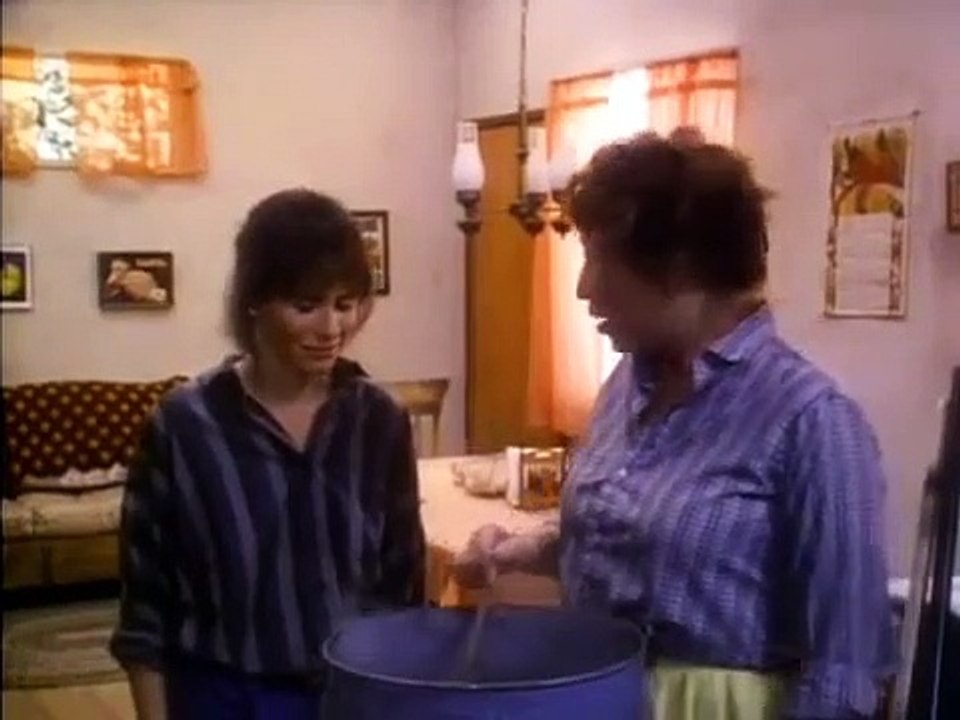 Tales From the Darkside - Se1 - Ep12 - In the Cards HD Watch