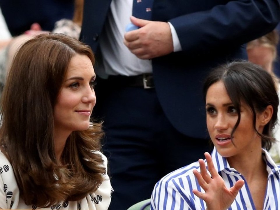 Schneider spricht über Kates und Meghans Streit um Blumenmädchen-Kleid
