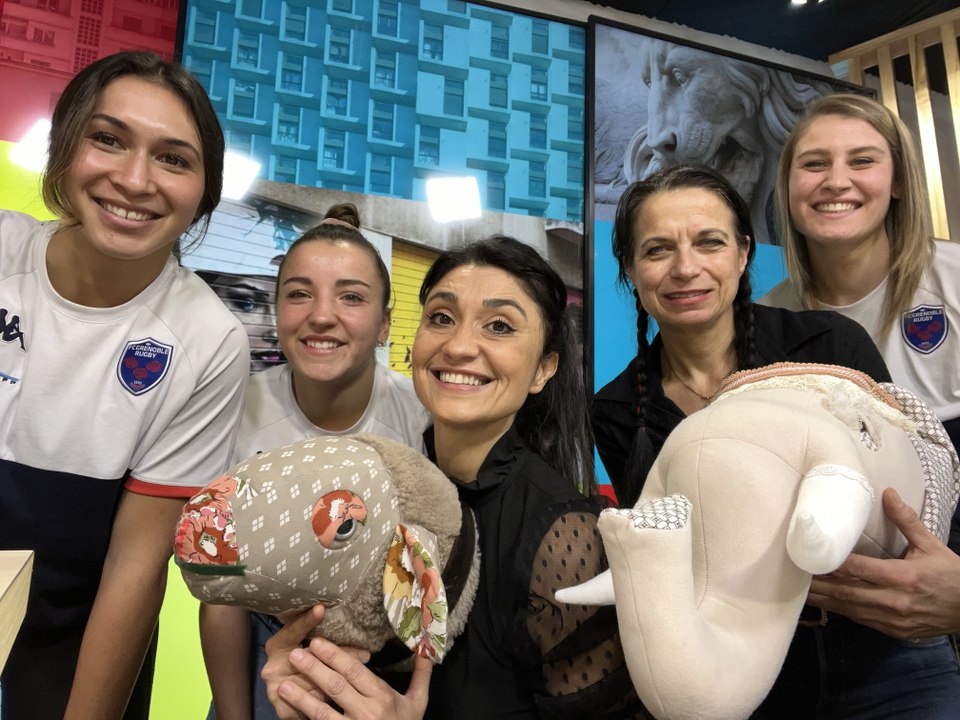 SI ON PARLAIT - 12/01/23 - Des Amazones en bronze, des Trophées en peluche !