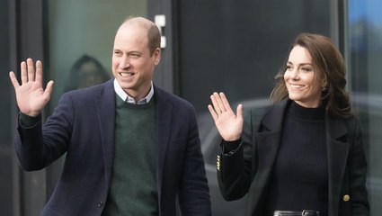 Erster Auftritt nach Harrys Buch: Charles, Kate und William lächeln die Krise weg