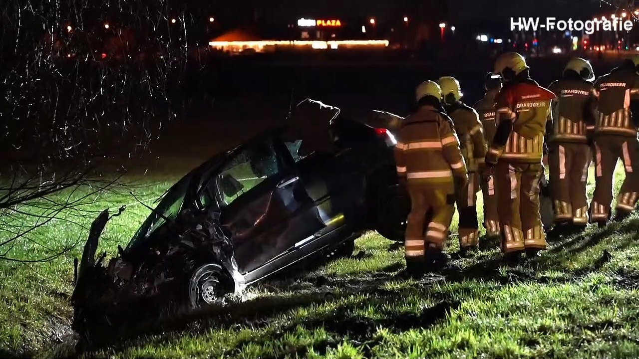 Automobiliste gewond bij aanrijding op Lichtmisweg