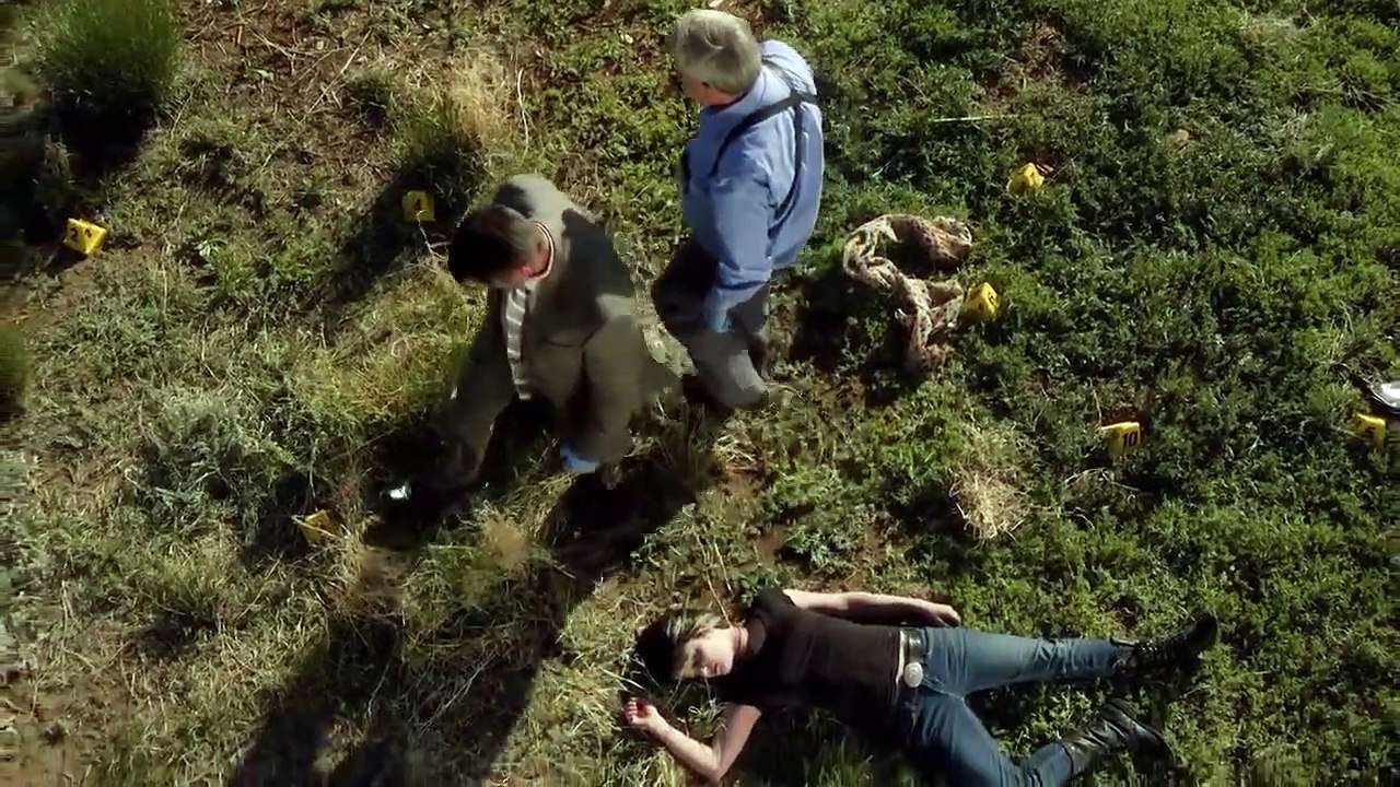 Homicide Hunter - Se8 - Ep15 - Nine-year-old Hostage HD Watch