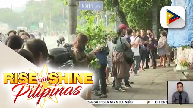 Mga mamimili, maagang pumila sa Kadiwa stores para makabili ng mas murang sibuyas