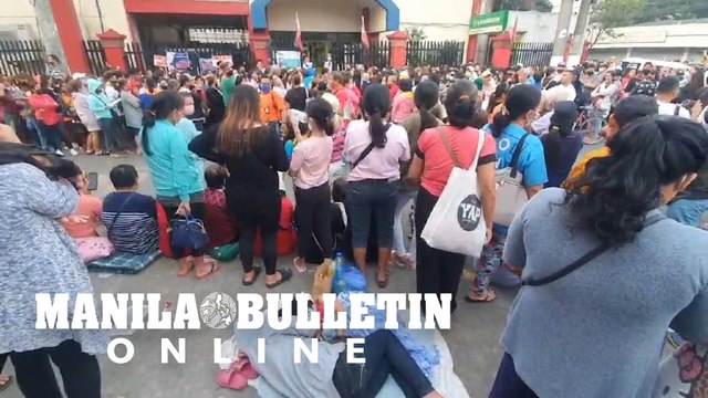 DSWD denied an alleged scheduled releasement of livelihood assistance on January 13 after citizens flock in front of their office