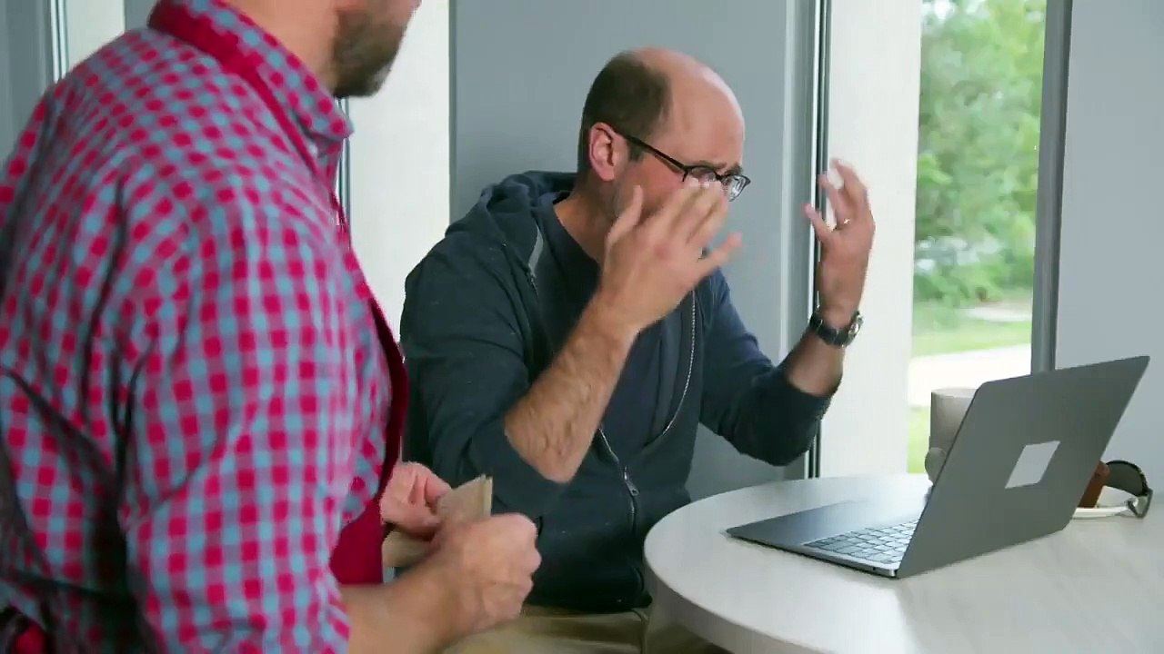 Consumer 101 - Se2 - Ep18 - WiFi, Art Thou Safe HD Watch