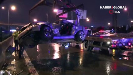 Aşırı hız can aldı! E5 Kara Yolu'nda feci kaza