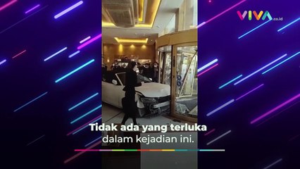 Mobil Sport Obrak-abrik Lobi Hotel Gegara Laptop Hilang