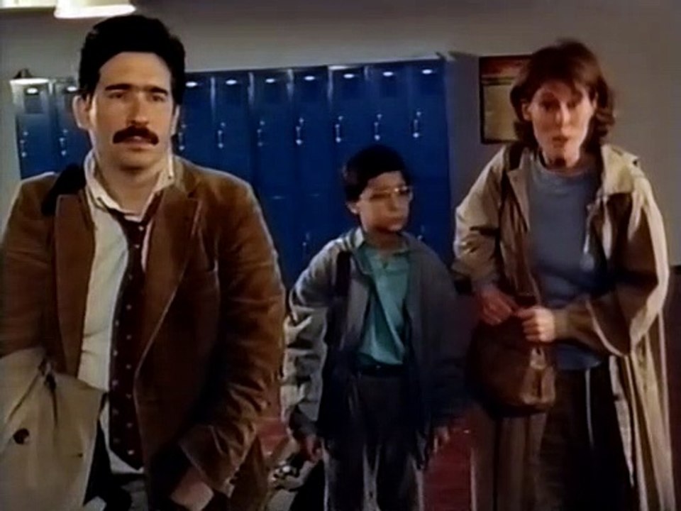 Chillers (1987) - VHSRip - Rychlodabing (Plecháč)