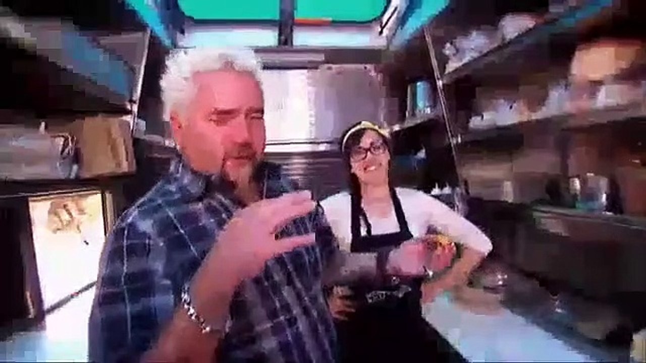 Diners, drive-ins and dives - se18 - ep10 hd watch