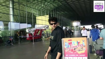 Star Power at the Airport! Kartik Aaryan, Bhagyashree, Tabu & More Spotted ✈️