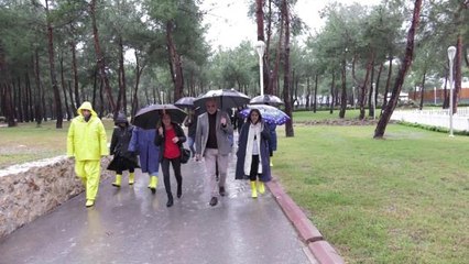 Konyaaltı Belediye Başkanı Esen, Hayatpark'ta Devam Eden Çalışmaları İnceledi