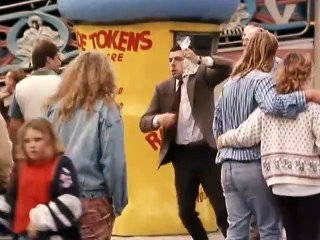 Goldfish in Bean's Mouth - Mr Bean Official
