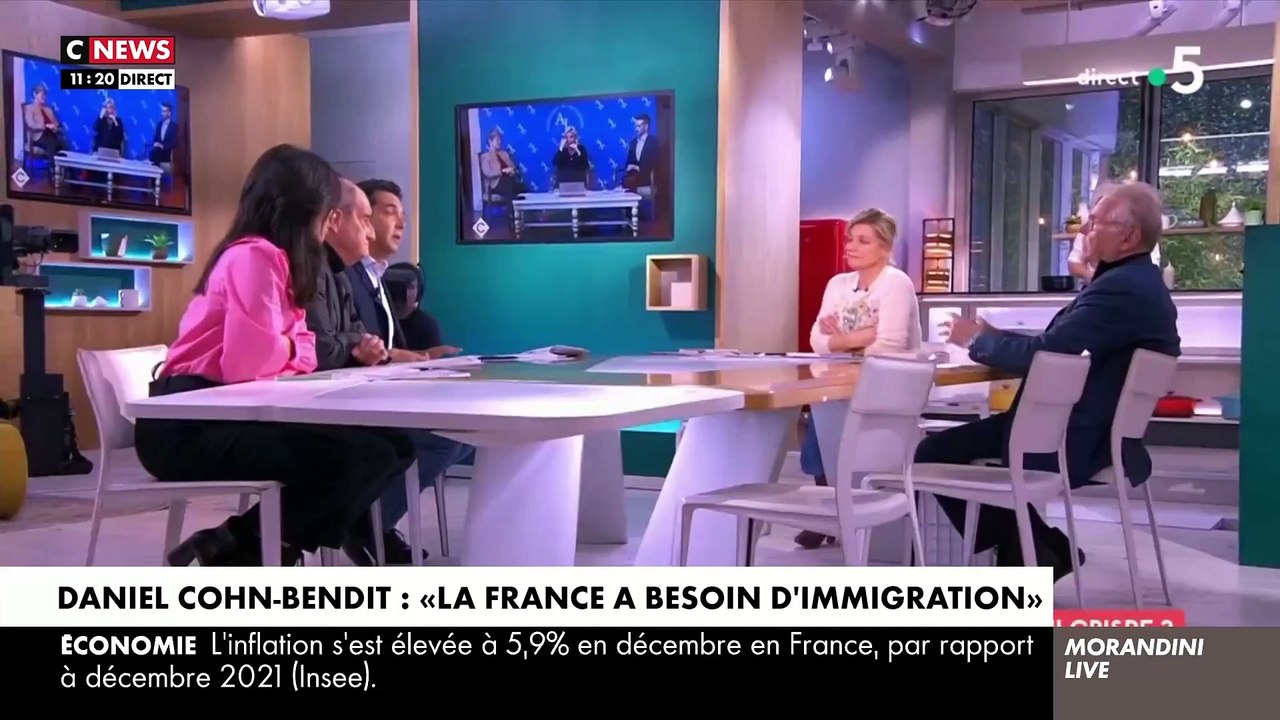 André Bercoff pique un coup de colère et traite Daniel Cohn-Bendit de "crétin" dans "Morandini Live" après ses propos sur l’immigration: "Ferme-la ! Tu es grotesque" - VIDEO