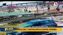 Pérgola se desploma y casi aplasta a transeúntes en San Juan de Miraflores