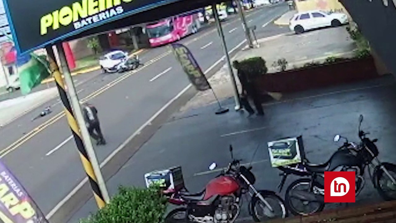 PM fica ferido em acidente na Avenida Minas Gerais; veja flagrante