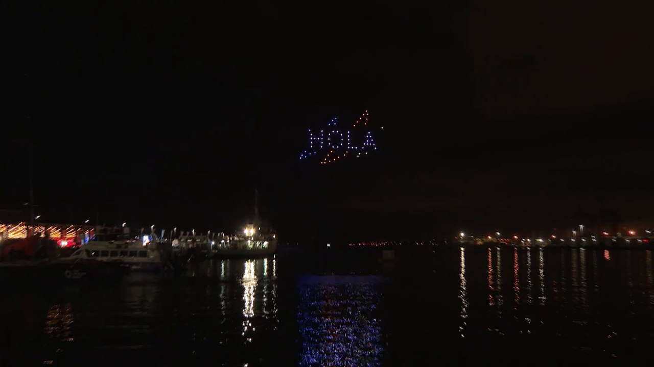 Así ha sido el espectacular vuelo de drones que ha dado iniciao a la Vuelta al Mundo a Vela desde Alicante