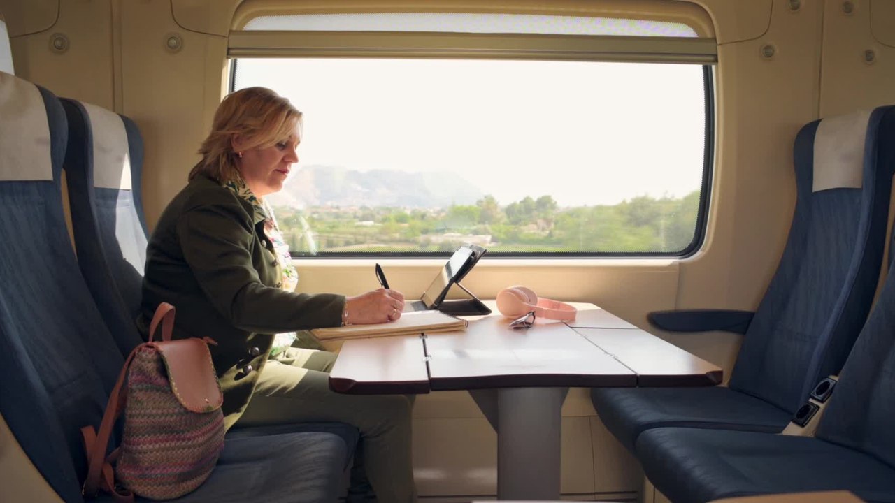 Paris-Orléans en 15 minutes... L'aérotrain du futur tourne à l'escroquerie