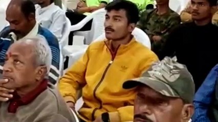 उत्कृष्ठ कार्य करने वाले युवाओं का सम्मान