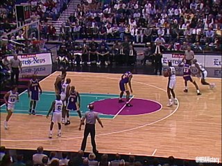 NBAHistory: Great San Antonio Spurs plays in the Alamodome