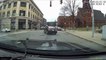 Instant Karma pour ce conducteur idiot qui fait des dérapages devant une voiture de police