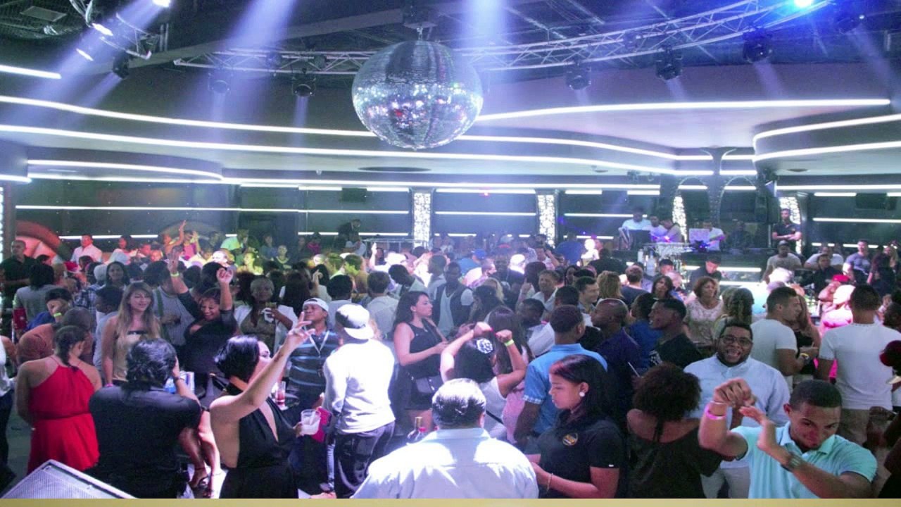 Es demandable que suban tus Videos y Fotos a una red social (Discoteca, Bar, Terraza, etc) sin tu consentimiento?