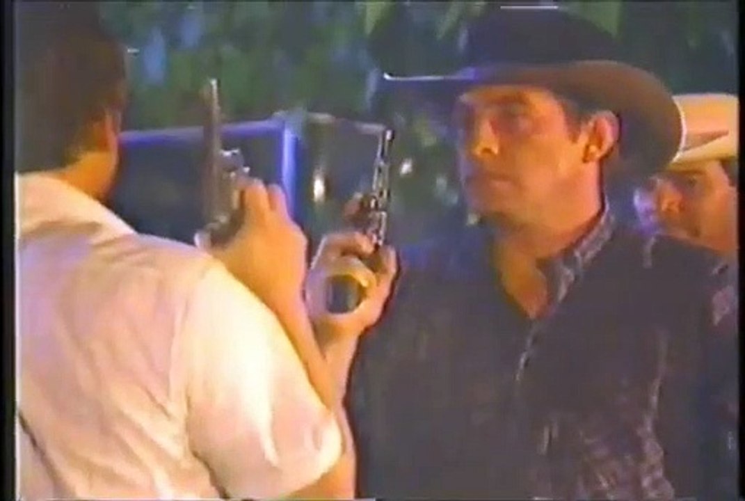 'El oasis' - Anuncio de la serie de Shakira de 1994