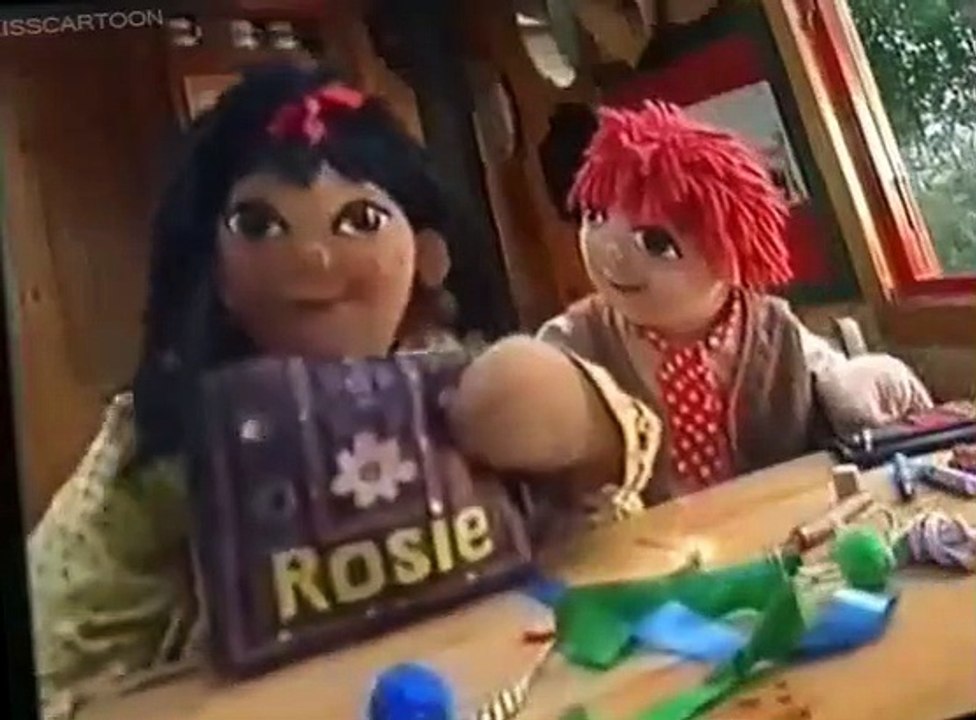 Rosie and Jim Rosie and Jim S04 E012 Window Dressing