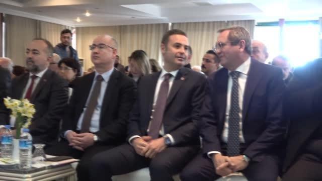 BALIKESİR - CHP Genel Başkan Yardımcısı Ahmet Akın, Ayvalık Vizyonu Çalıştayı'na katıldı