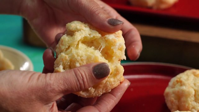 How to Make Brazilian Cheese Bread
