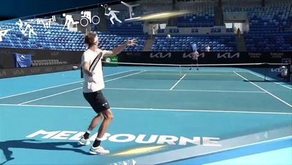 [스포츠영상] '농구 전설' 노비츠키가 호주에 떴다…즈베레프와 즐거운 랠리