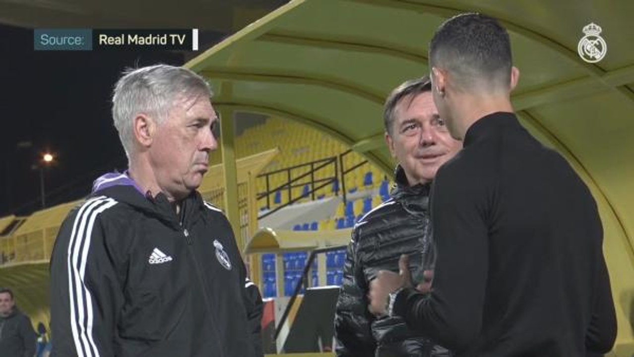 Ronaldo meets Real Madrid players in Saudi Arabia