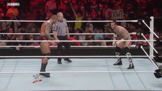 Randy Orton vs CM Punk - 18 Abril 2011 | Full Match (En Español)