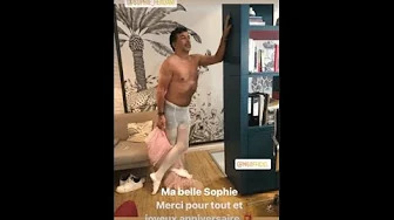 Stéphane Plaza (Maison à vendre) pose torse nu pour l'anniversaire de sa collègue Sophie Ferjani