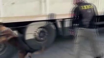 Tırda 87 kilo 214 gram esrar ele geçirildi