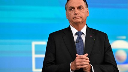 20.000 euros au restaurant, 10.000 euros à la boulangerie... les folles dépenses de Jair Bolsonaro
