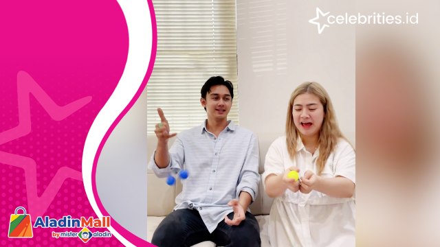 Kocak! Caesar Hito dan Felicya Angelista Tanding Lato-Lato