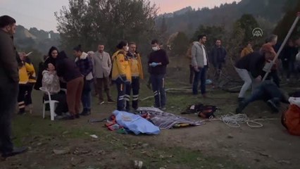 Baba ile oğlunun kuyuda ölümüyle ilgili zanlılar birbirini suçladı